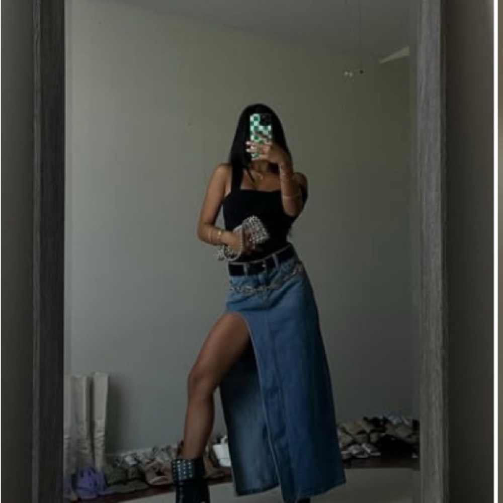Windsor Denim Skirt with Leg Slit